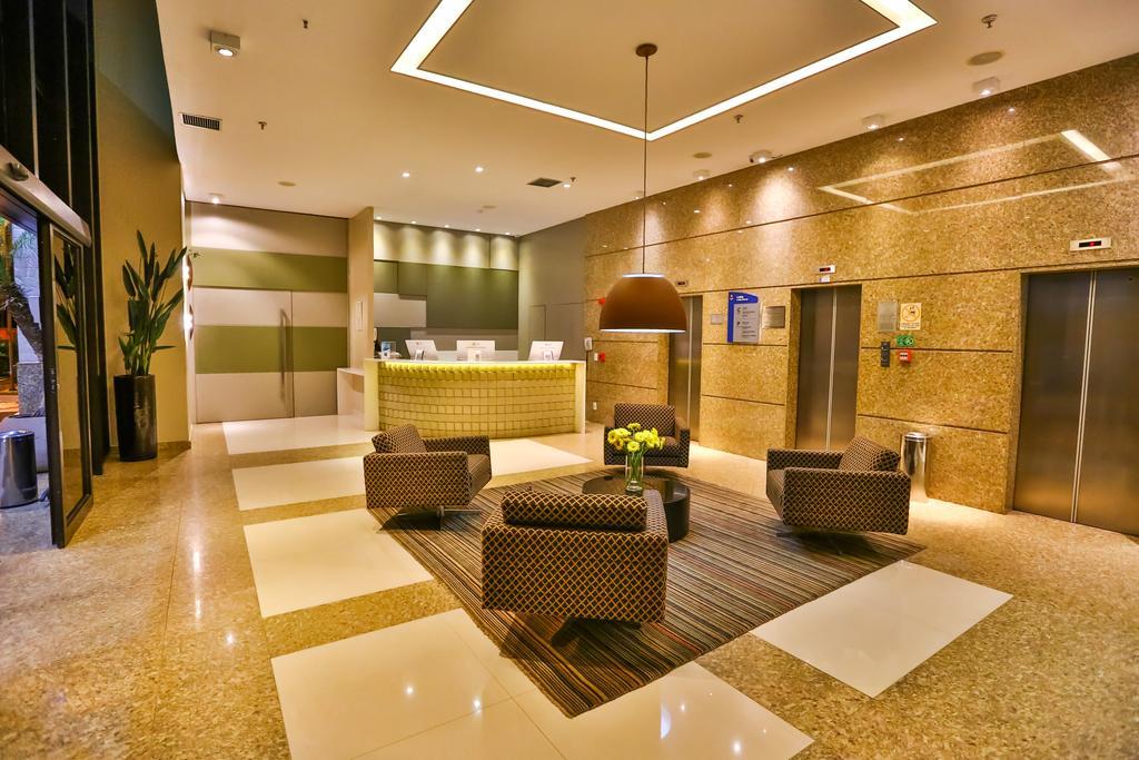 Comfort Hotel Taguatinga Luaran gambar